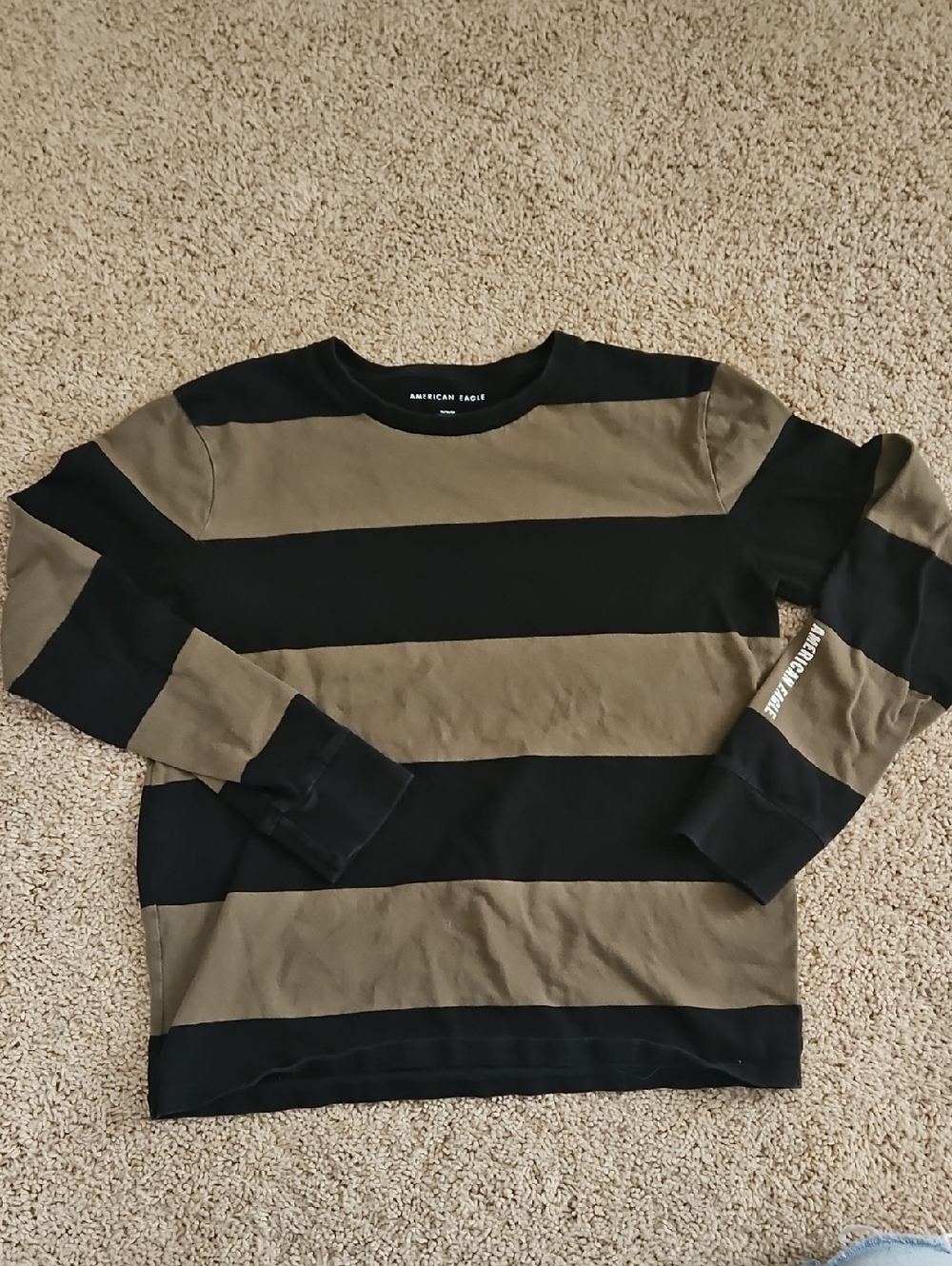 American Eagle Black Crewneck T-Shirt